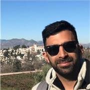 Doy clases de deporte y idiomas para apoyar el desarrollo de los niños